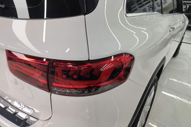 Used Mercedes-Benz GLB 2020 Facelift GLB 200 Fashion Edition
