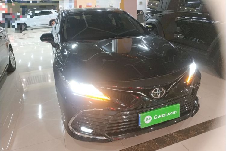 Used Toyota Camry 2021 2.0G Luxury Edition
