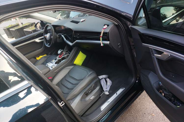 Used Volkswagen Touareg 2022 2.0 TSI RuiShang Edition
