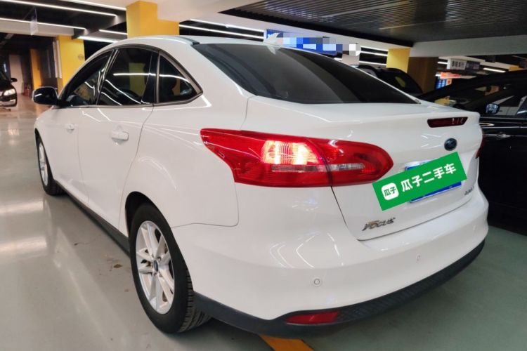 Used Ford Focus 2018 Sedan Classic 1.6L Automatic Trendy SmartDrive Edition
