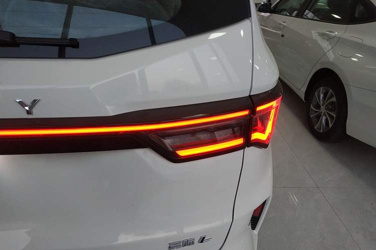 Used Geely Auto Jiajie 2023 Geely Jiaji L 1.5TD DCT Comfort Edition