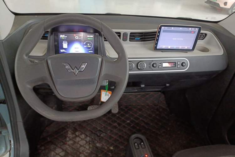 Used Wuling Hongguang MINIEV 2020 Freedom Version Lithium Iron Phosphate