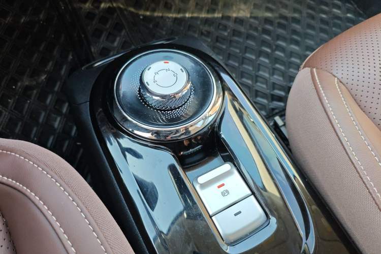 Used Wuling Bingo 2023 333 km Lingxi Connected Version
