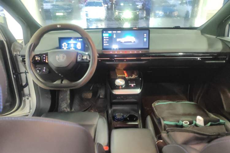 Used MG 4 EV 2023 415 km Range Sea-Faring Champion Edition