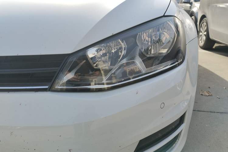 Used Volkswagen Golf 2017 230TSI Automatic Comfort Edition – Celebrating Milestone of One Million Units
