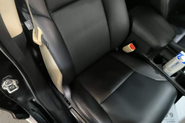 Used Honda CR-V 2016 2.0L two-wheel drive Urban Edition