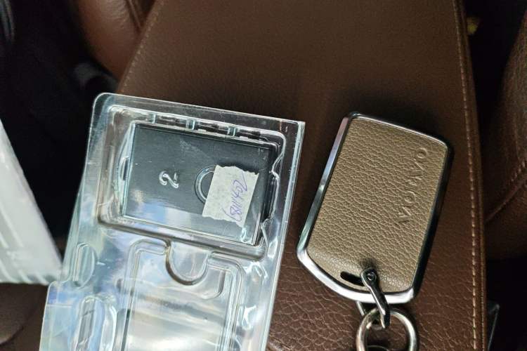 Used Volvo S90 2020 T5 Zhiyi Luxury Edition