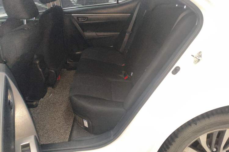 Used Toyota Corolla 2017 Revised Dual-Engine 1.8L E-CVT Leading Edition