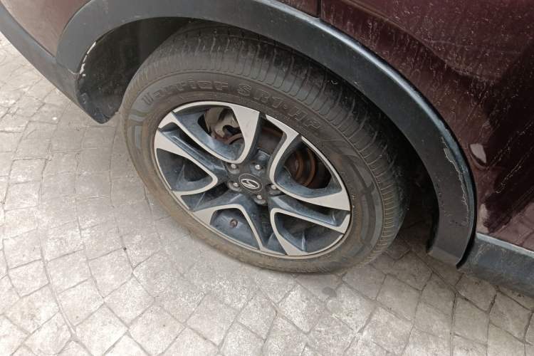 Used Soueast DX7 2015 1.5T Automatic Luxury Model