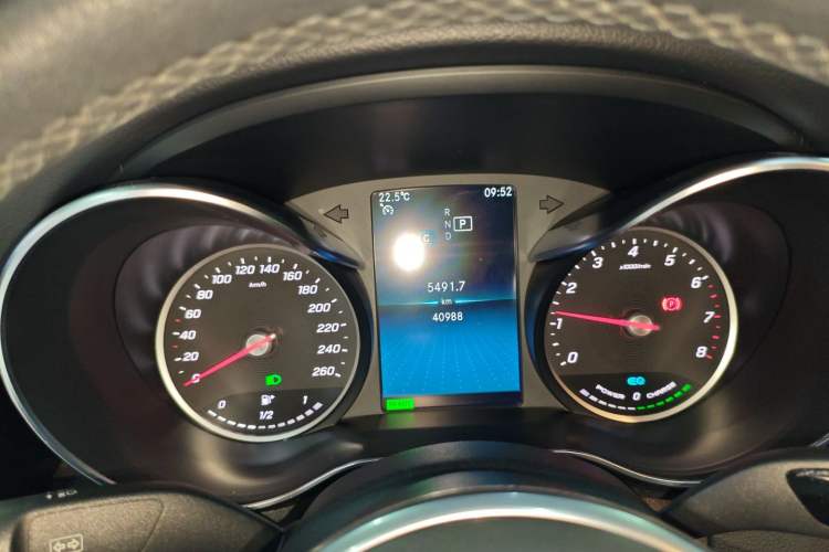 Used Mercedes-Benz C-Class 2019 C 260 L Sport Edition
