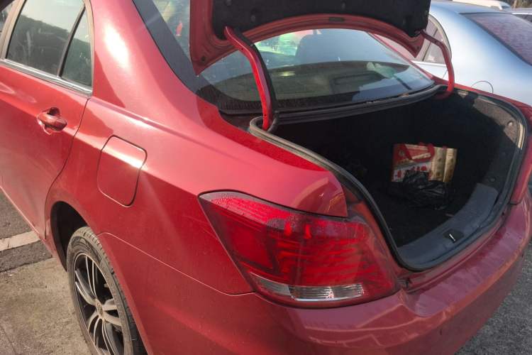 Used BYD Surui 2015 1.5L Manual Comfort Model