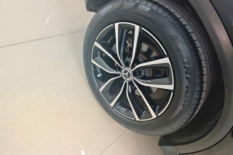 Used Mercedes-Benz GLC 2022 GLC 300 L 4MATIC Dynamic Model
