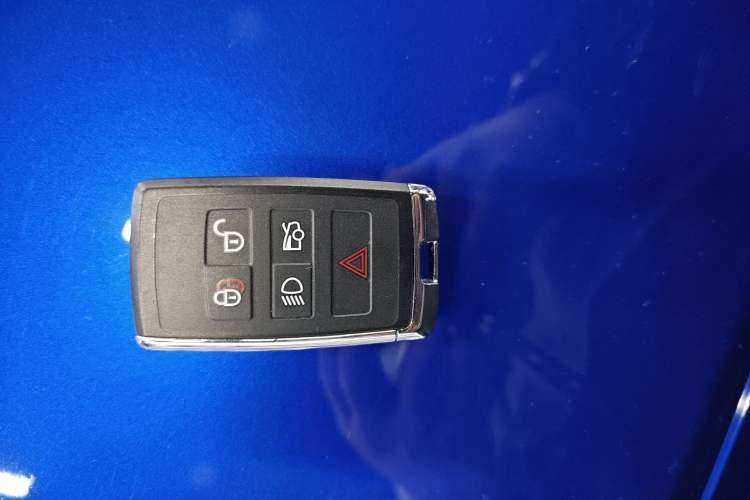 Used Jaguar XEL 2020 2.0T 200 PS R-DYNAMIC S Advanced Sport Edition
