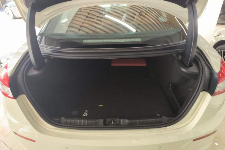 Used Maserati Ghibli 2014 3.0T Standard Edition
