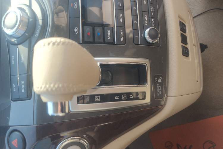 Used Nissan Quest 2013 3.5L SL
