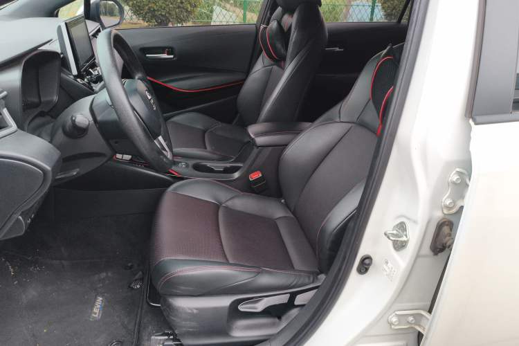 Used Toyota Levin 2022 Dual-Motor 1.8H E-CVT Sport Edition
