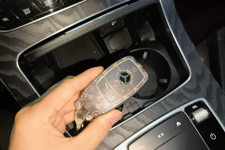 Used Mercedes-Benz E-Class 2021 E 260 Luxury Sports Edition
