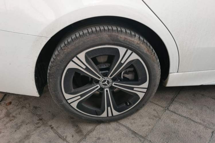 Used Mercedes-Benz C-Class 2023 Second Facelift C 260 L Sport Edition 4MATIC