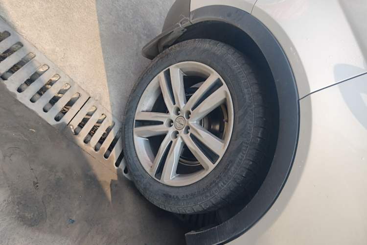 Used Zotye T700 2017 1.8T Dual-Clutch Prestige Model