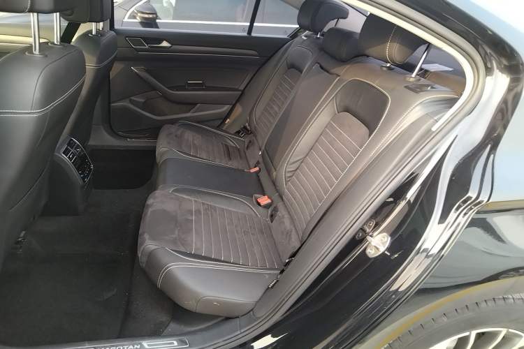 Used Volkswagen Magotan 2020 330TSI DSG Luxury Edition
