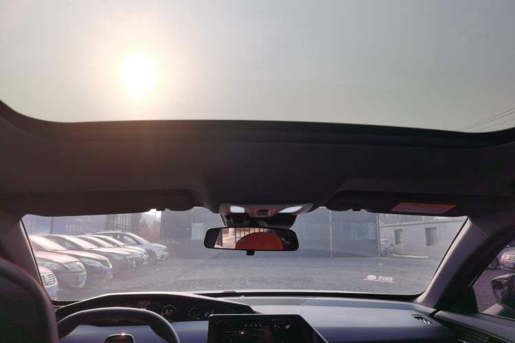 Used Changan UNI-V 2022 1.5T Prestige Version