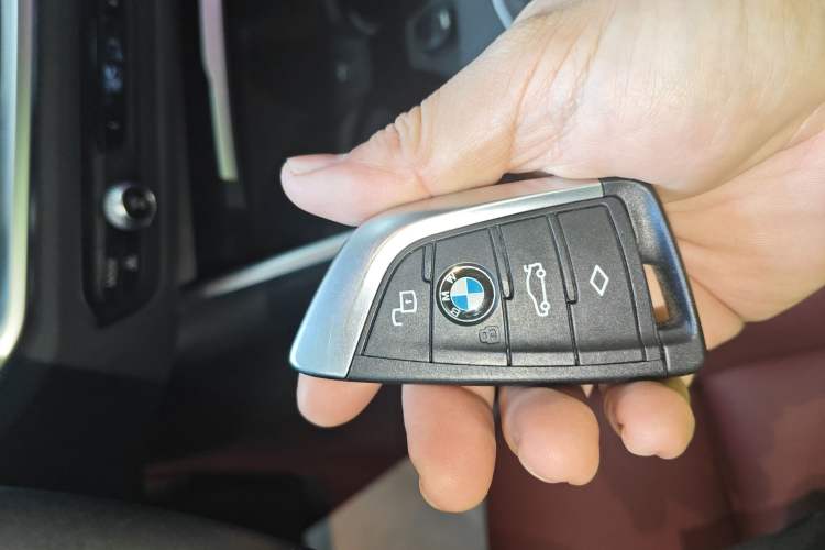 Used BMW 3 Series 2021 Second Facelift 325i M Sport Package
