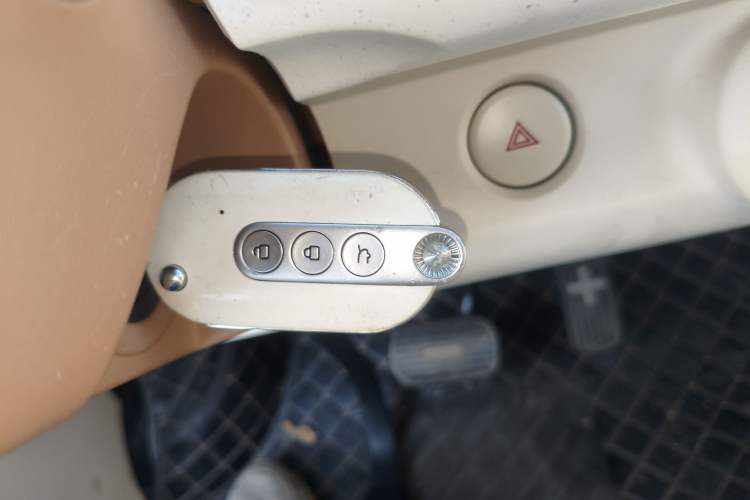 Used Wuling Hongguang MINIEV 2024 3rd Generation 215km Advanced Version