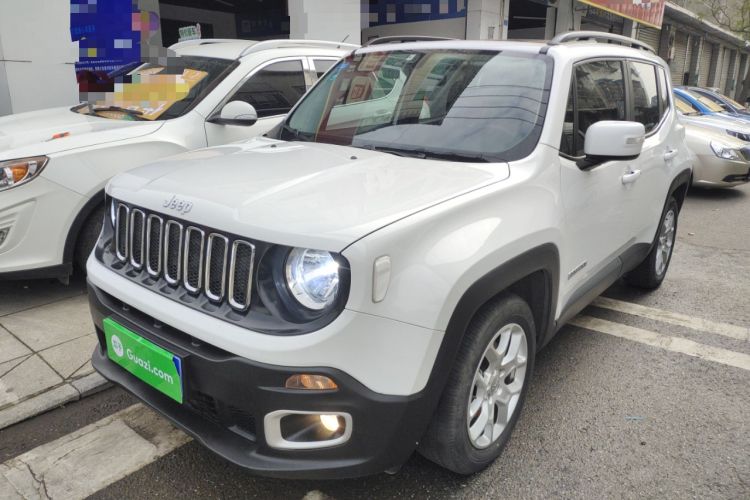 Used  Renegade 2018 Connected Large Screen Version 180T Automatic High-Energy Edition