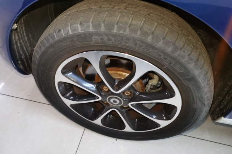 Used  forfour 2016 1.0L 52 kW Passion Edition
