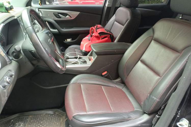 Used Chevrolet Blazer 2020 Redline 650T 7-Seater Ting Edition