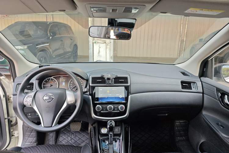 Used Nissan Tiida 2019 1.6L CVT Smart Drive Version China VI Standard