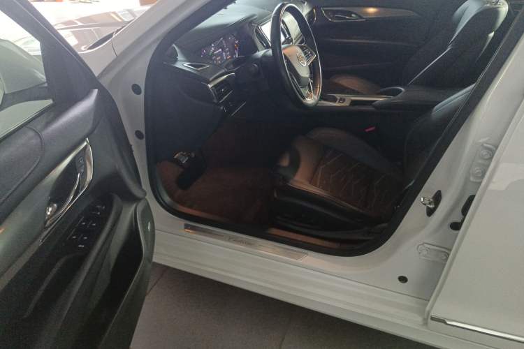 Used Cadillac ATS-L 2014 25T Comfort Model