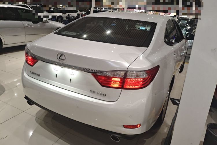 Used Lexus ES 2013 250 Elegant Edition
