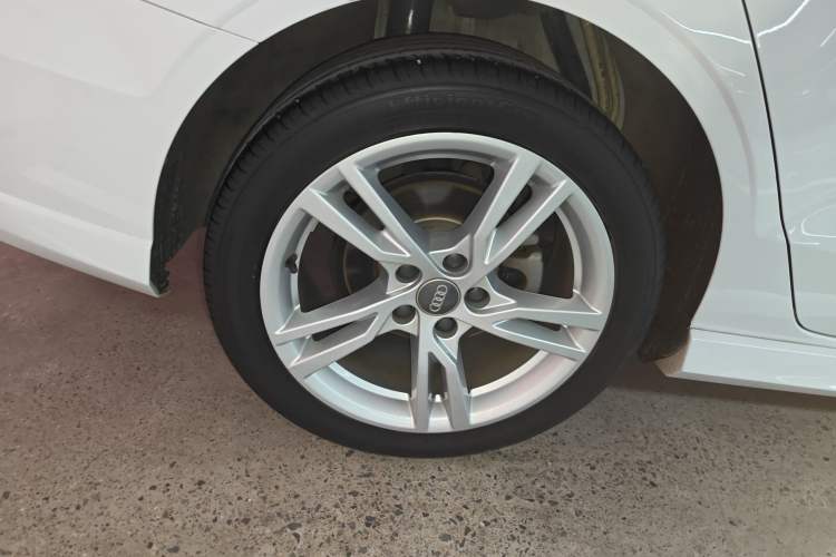 Used Audi A3 2020 Limousine 35 TFSI Fashion Edition China VI Emission Standard