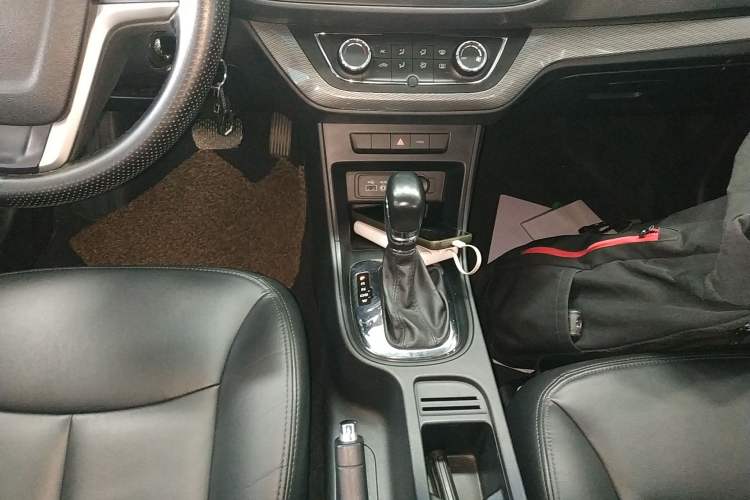 Used Roewe 360 2015 1.5L Automatic Luxury Edition