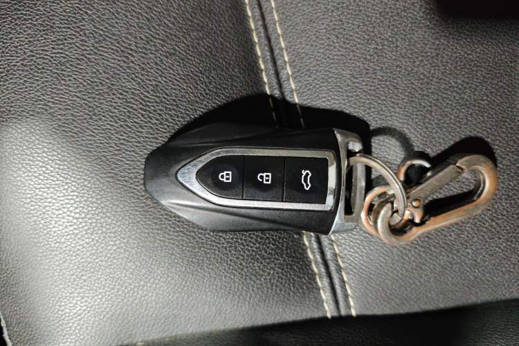 Used Zotye T300 2017 1.5T CVT Premium Edition