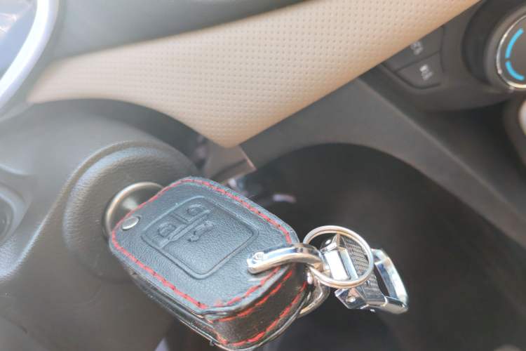 Used Chevrolet Monza 2022 320 Automatic Enjoyment Sunroof Version
