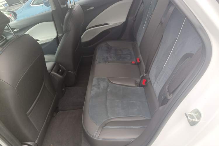 Used Buick Velite 6 2020 Plug-in Hybrid Connected Smart Model
