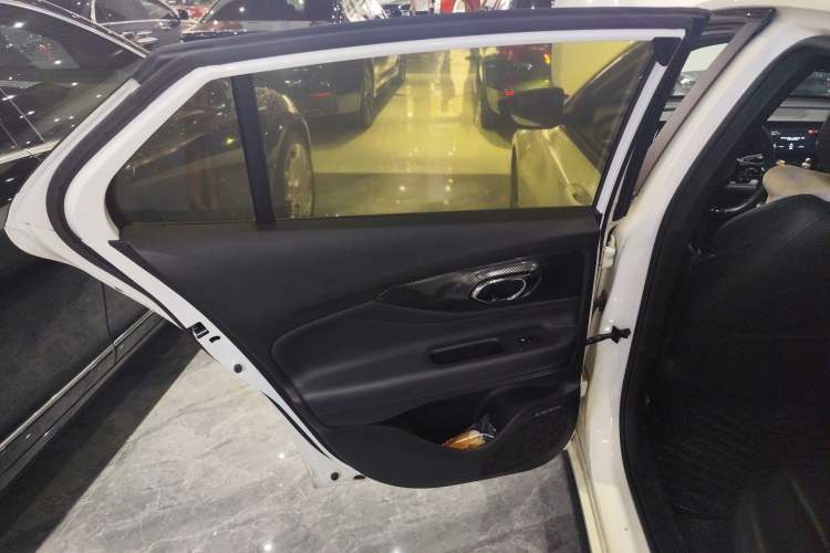 Used GAC Trumpchi EMPOW 2021 270T DCT J15 Version
