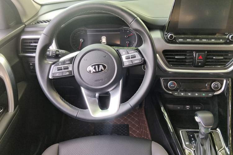 Used Kia Sportage R 2019 2.0L Automatic Smart Luxury Edition
