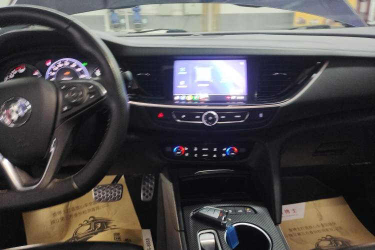 Used Buick Regal 2021 GS 28T Prestige Model
