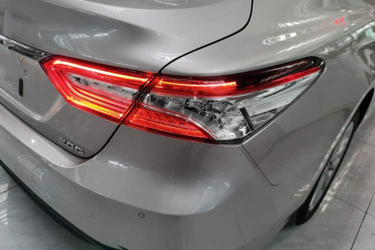 Used Toyota Camry 2019 Revised Version 2.0G Luxury Edition