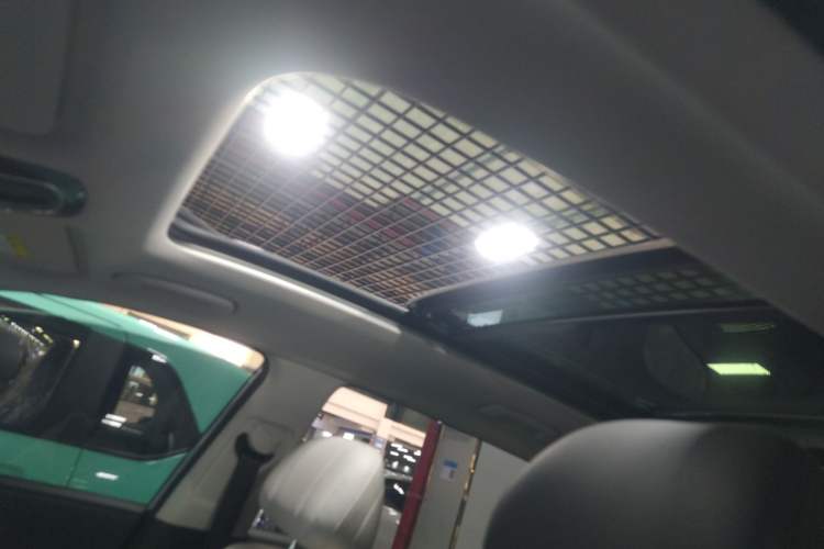 Used Hyundai ix35 2023 Musso 2.0L Flagship Edition TOP
