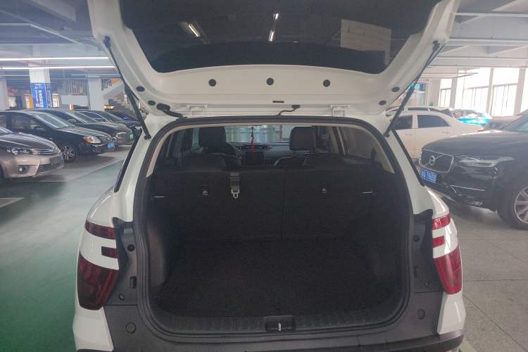 Used Hyundai ix25 2020 1.5L CVT DLX Prestige Version
