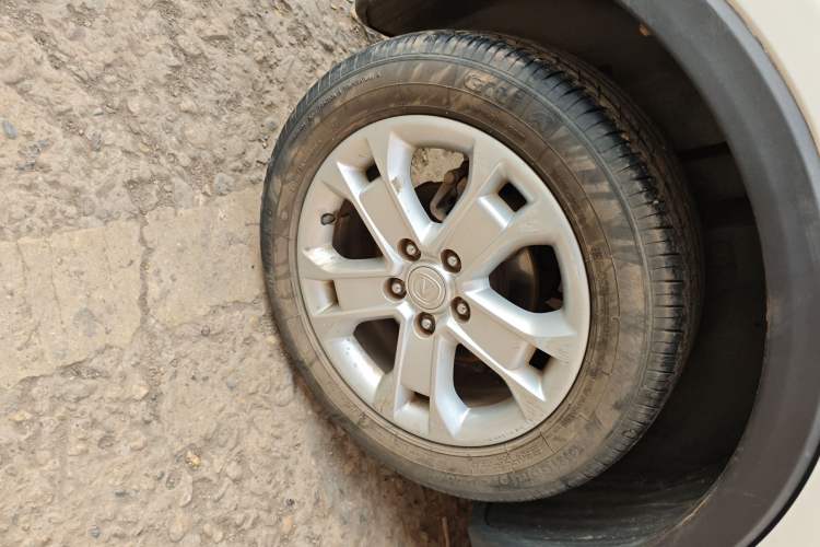 Used Changan CS15 2016 1.5L Manual Fashion Edition
