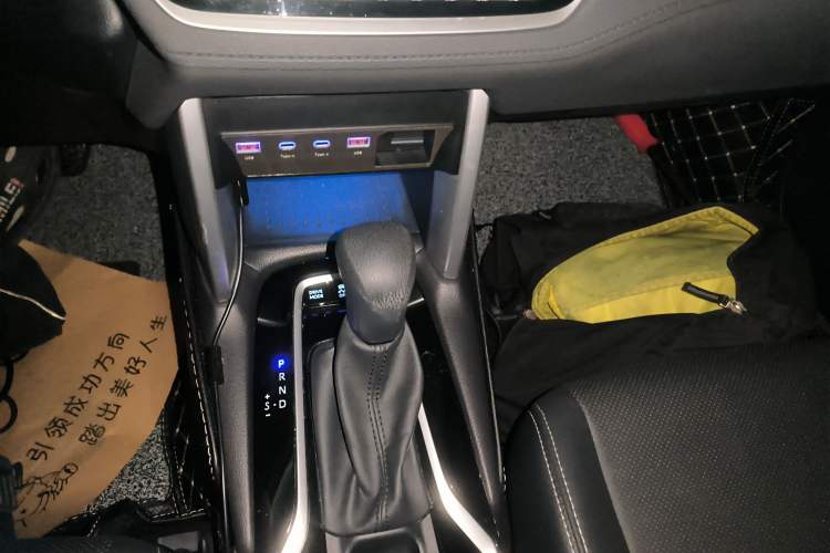 Used Toyota FRONTLANDER 2023 2.0L Smart Electric Hybrid Dual-Engine Luxury Edition
