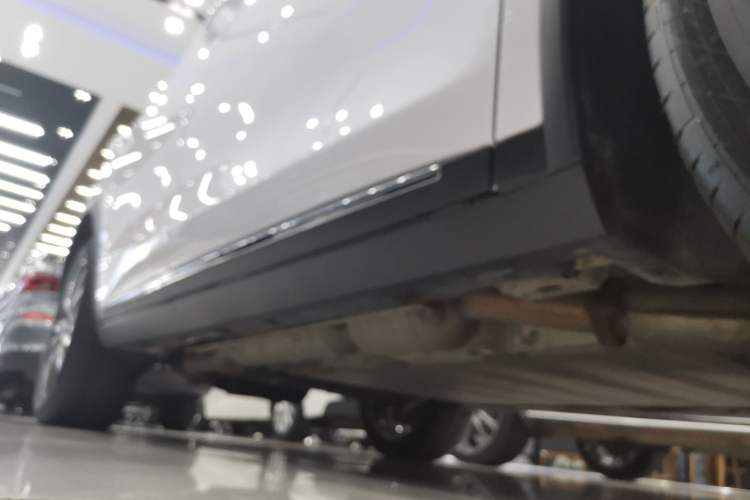 Used BYD Tang New Energy 2019 DM 2.0T All-Wheel Drive Smart Connectivity Enjoyment Model 7 Seats China VI Standard
