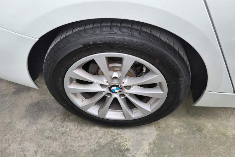 Used BMW 3 Series GT 2017 320i Sport Edition
