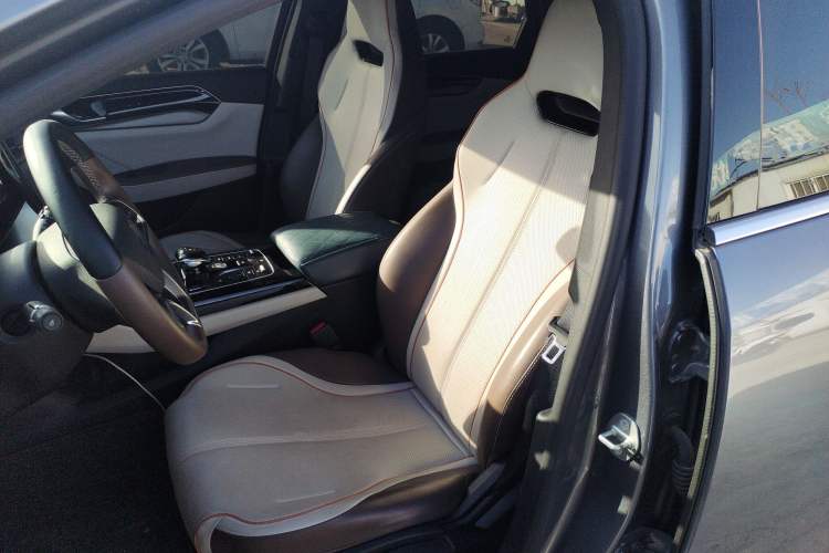 Used BYD Qin PLUS 2023 Champion Edition EV 420KM Leading Model
