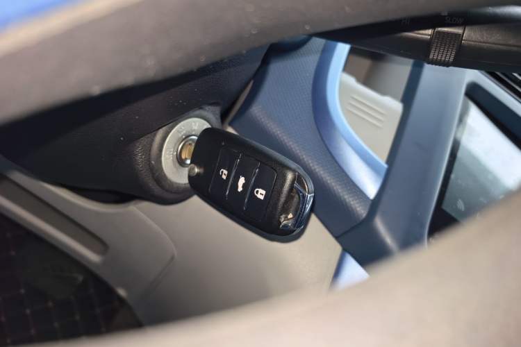 Used Oshan Benni E-Star 2021 National Edition Colorful Version Lithium Iron Phosphate (31.86 kWh)
